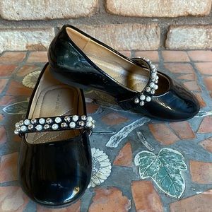 New Tahari Toddler Shoes Size 12